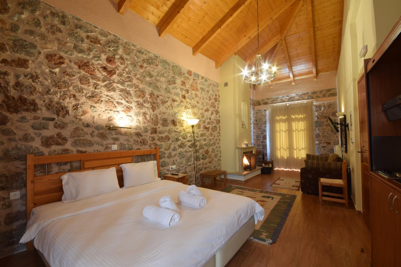 Hotel Parnassos Arachova Exterior photo